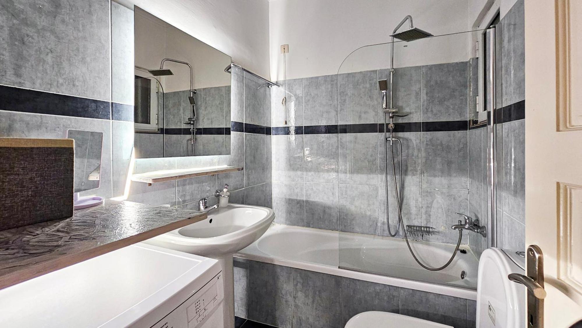 Kostas Home By Bill Apartments Πάτρα Εξωτερικό φωτογραφία